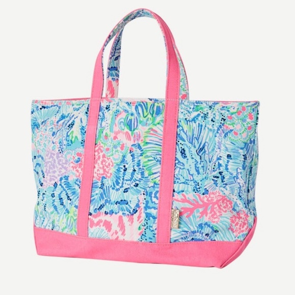 Lilly Pulitzer Handbags - Lilly Pulitzer 🌺 mercato tote in sink or swim